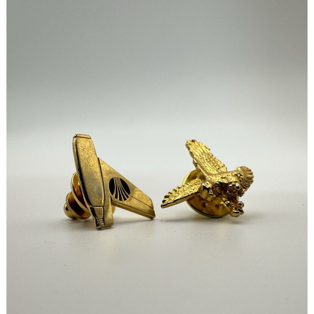 Vintage Set Of 2 Lapel Pins Patriotic Eagle & Continental Airlines Gold Tone